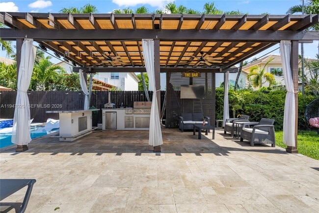 Building Photo - 9725 NW 28th Terrace