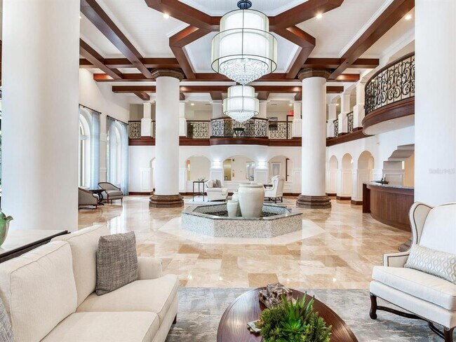 Building Photo - 4201 Bayshore Blvd