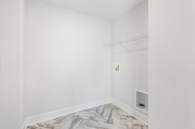 Building Photo - 2616 Rafiki Dr