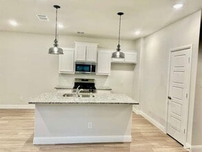 Building Photo - 212 Griffith Dr