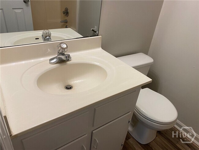 Building Photo - 625 Whitehall Rd