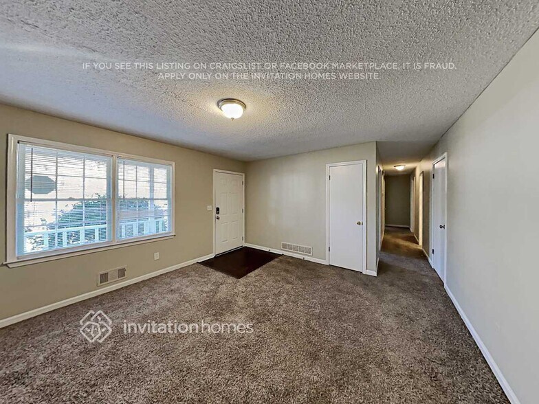 Building Photo - 360 Davis Mill Dr