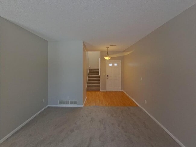 Building Photo - 16476 Jarrett Cir