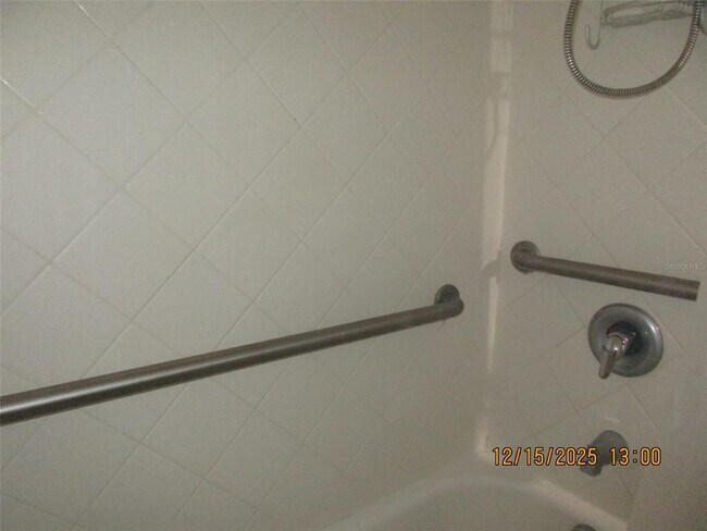 Building Photo - 3230 Stratton Cir