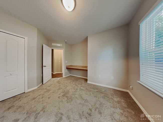Building Photo - 257 Sherri Lee Ln