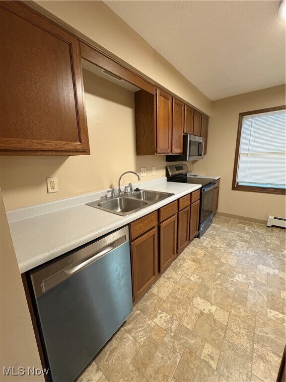 Building Photo - 66 Carter Cir