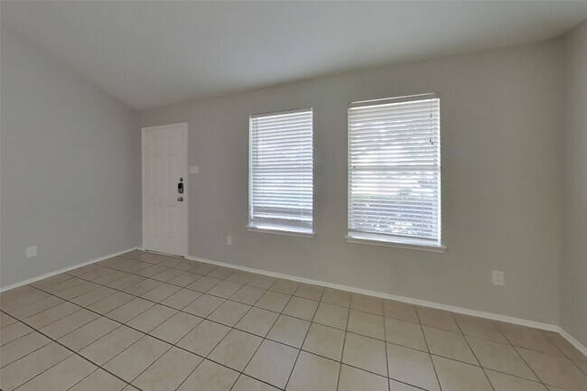 Building Photo - 1403 Glens Ferry Ln