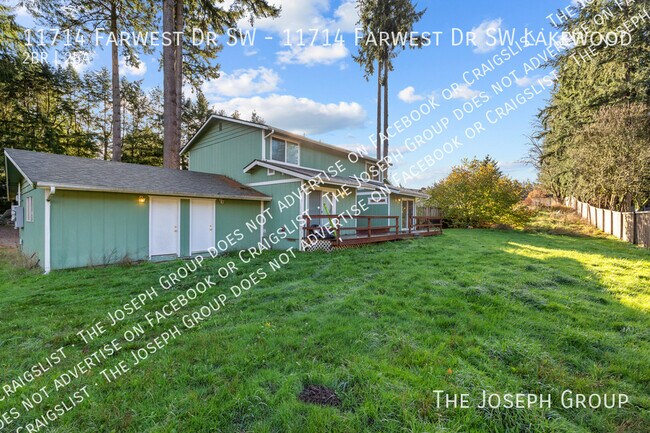 Building Photo - 11714 Farwest Dr SW