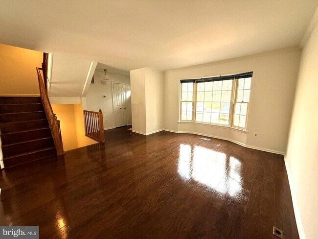 Building Photo - 5726 Edgewater Oak Ct