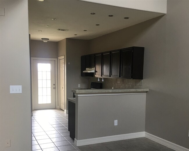 2445 Monarch Dr 2445 Monarch Dr Laredo TX 78045 Apartment Finder