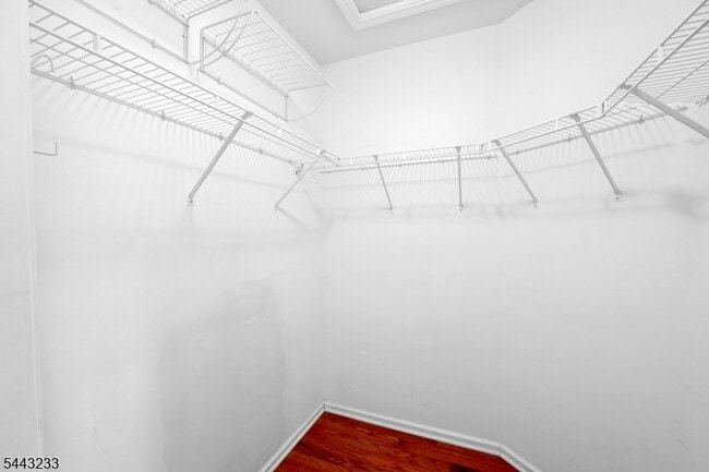 Building Photo - 418 Dalton Ct