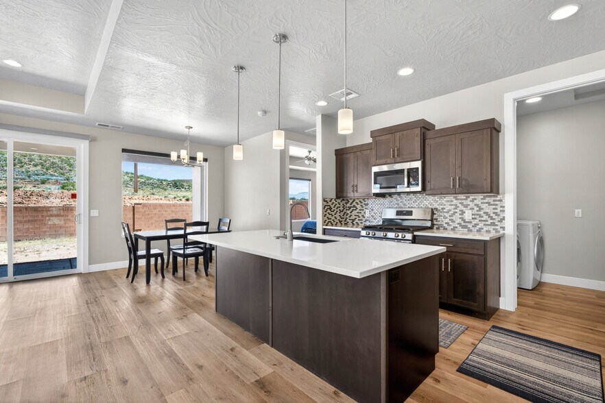 Building Photo - 1478 W 540 N