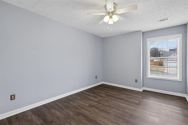 Building Photo - 5205 Maltdie Ct NE