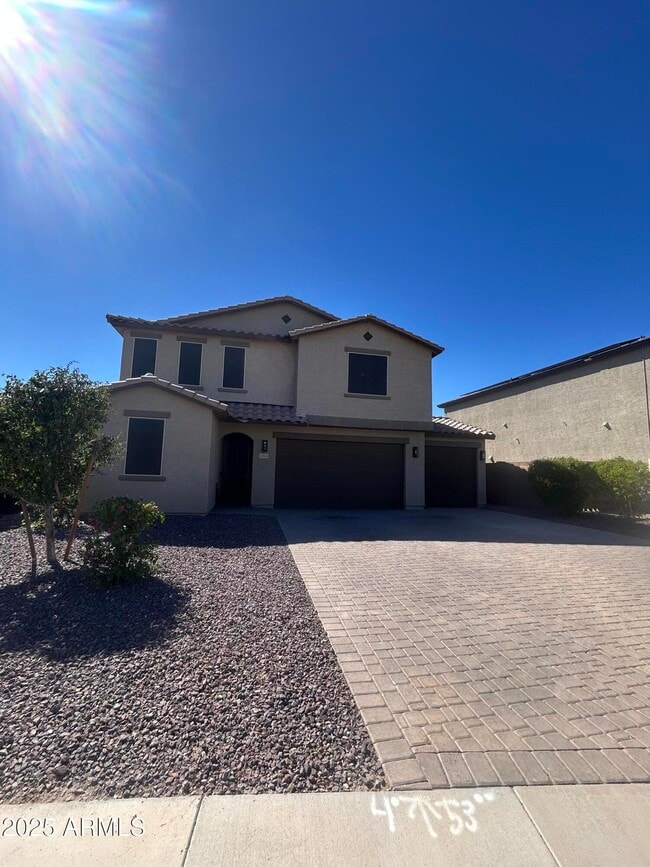 Building Photo - 25930 N Thornhill Dr