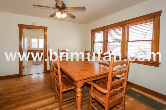 Building Photo - 462 S 1100 E