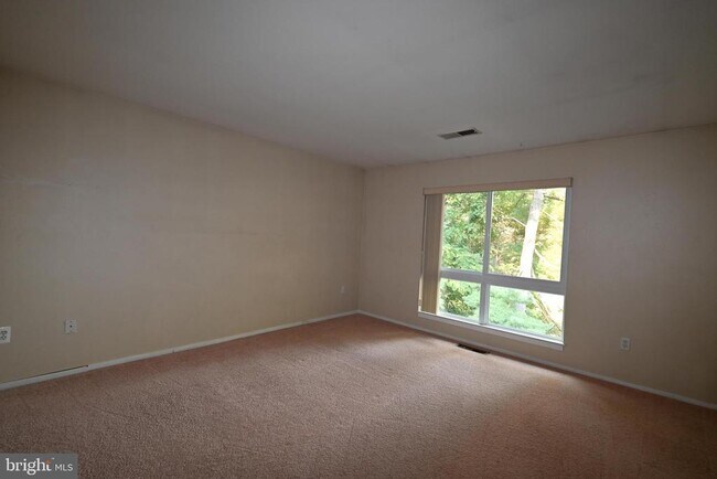 Building Photo - 11768 Indian Ridge Rd