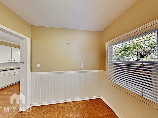 Building Photo - 2700 18th St