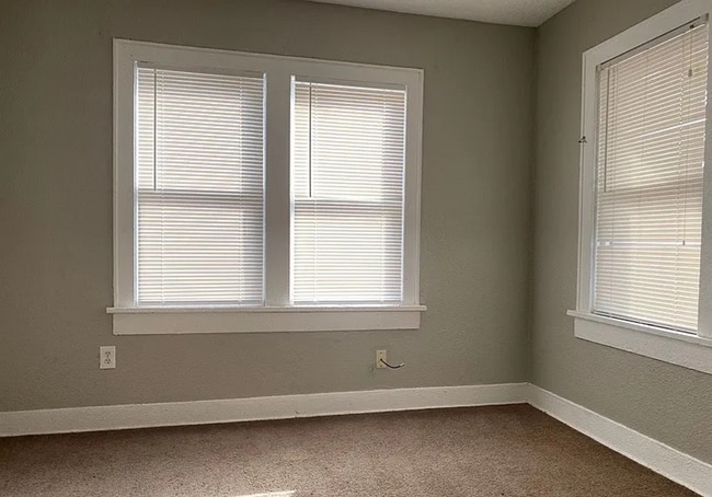 Building Photo - Stylish & Spacious 1-Bedroom Near Midtown ...