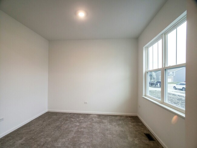 Building Photo - 11490 Thomas St