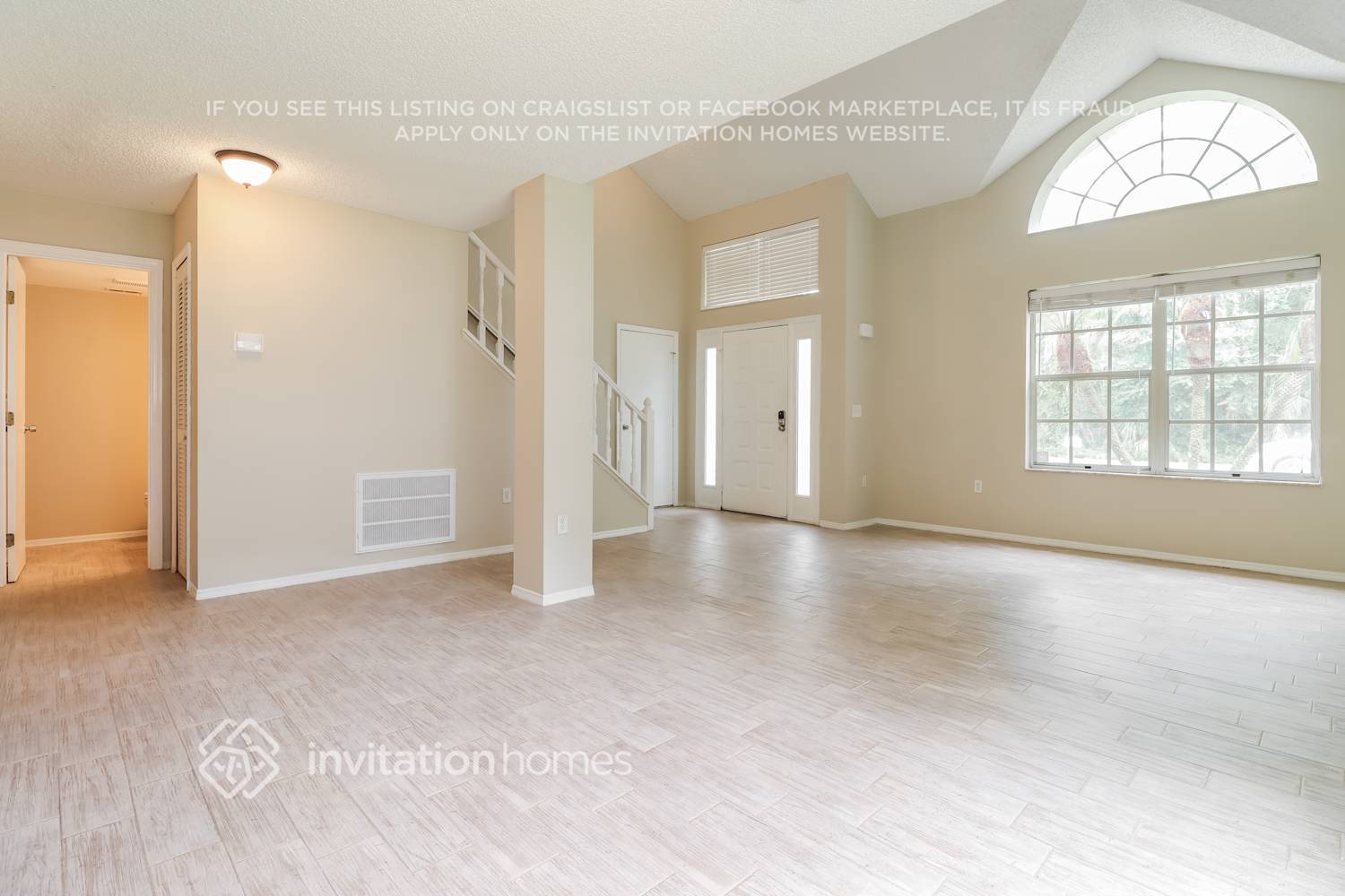 Building Photo - 3242 Centerwood Dr