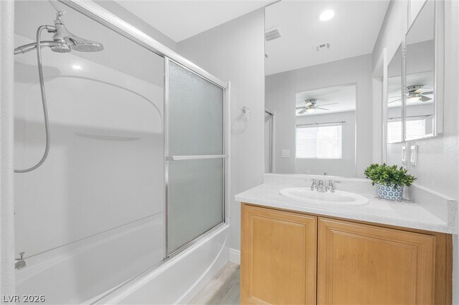 Building Photo - 3314 Villa Fiori Ave