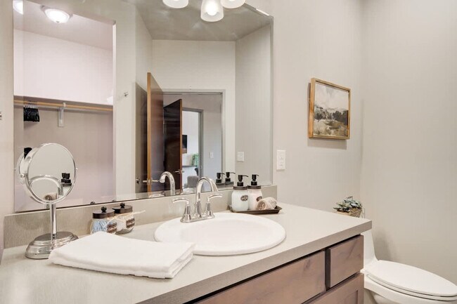 Building Photo - 2210 Remington Way