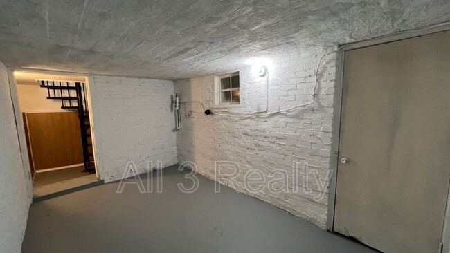 Building Photo - 3505 Pelzer Ave