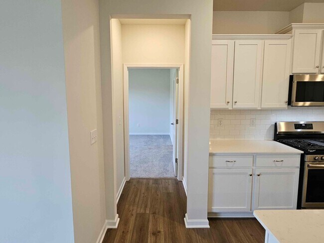 Building Photo - Bell Farm Community - 3BR / 2BA + Garage