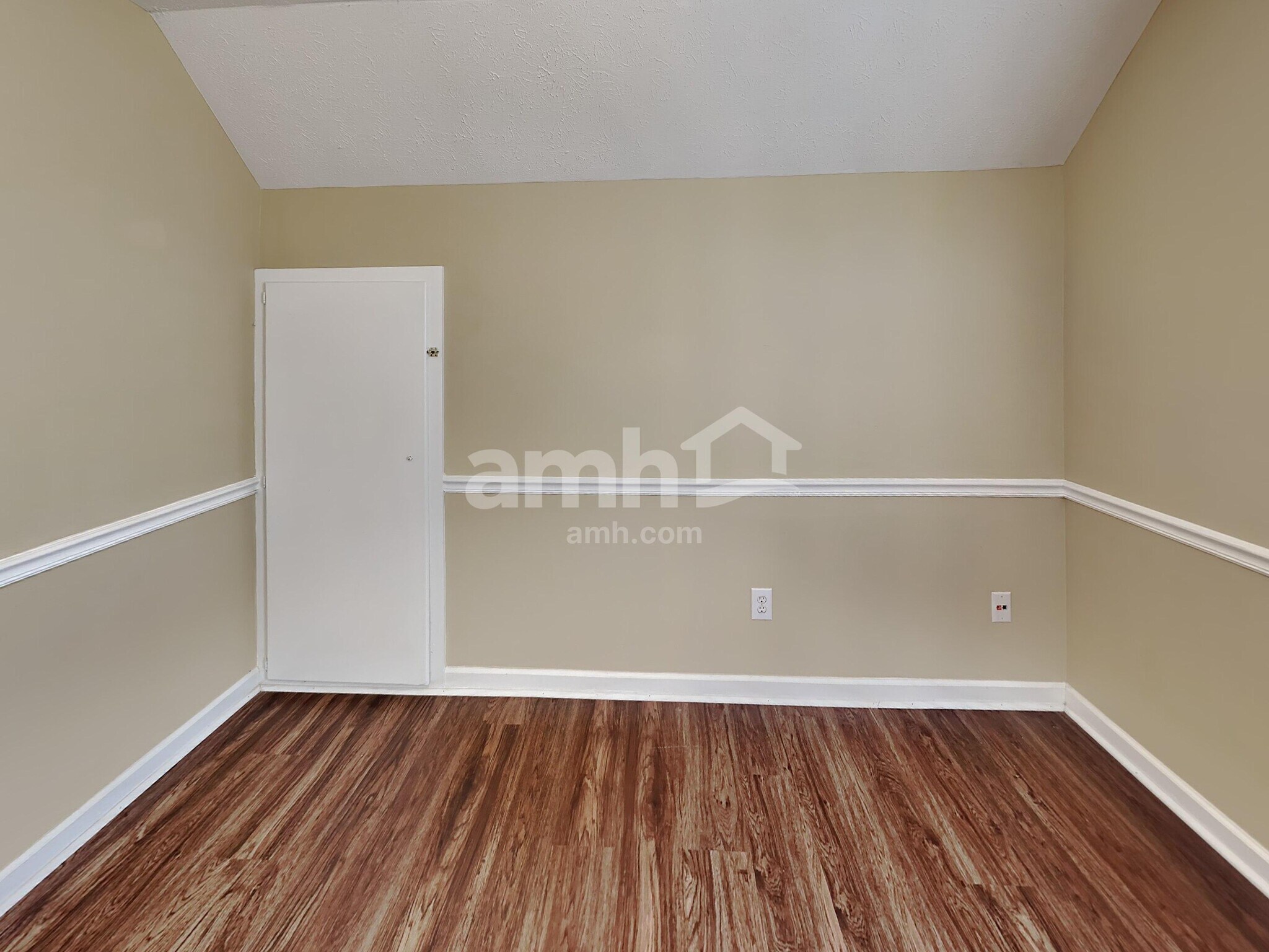 Building Photo - 1617 E Blairmont Dr