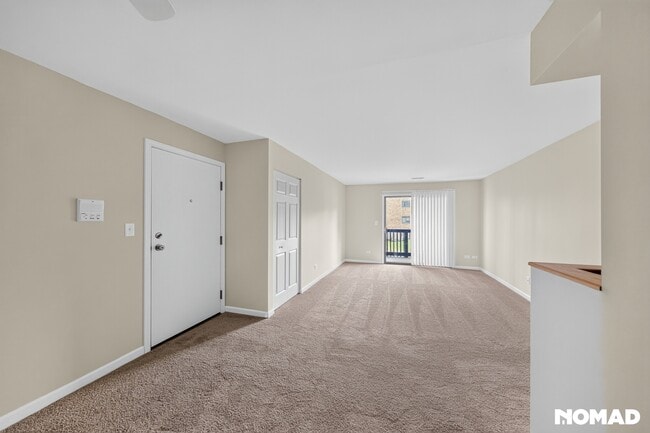 Building Photo - 1420 Stonebridge Cir