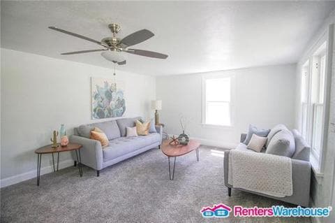 Building Photo - 1231 56th St