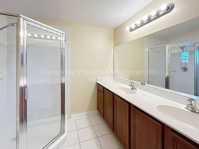Building Photo - 8528 Sandpiper Ridge Ave