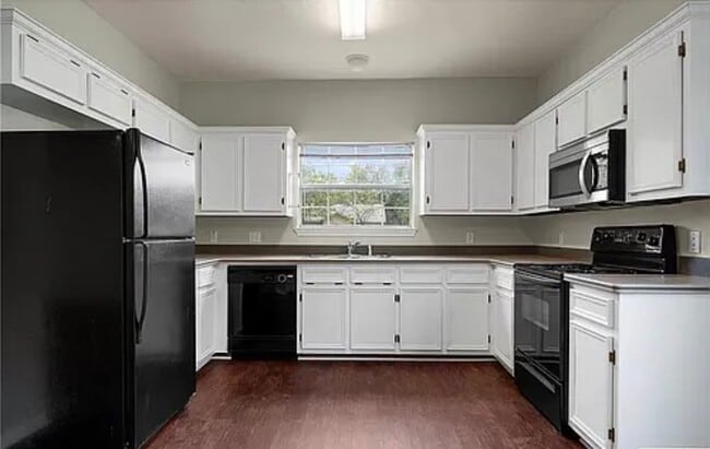 Building Photo - 1925 S 17th St