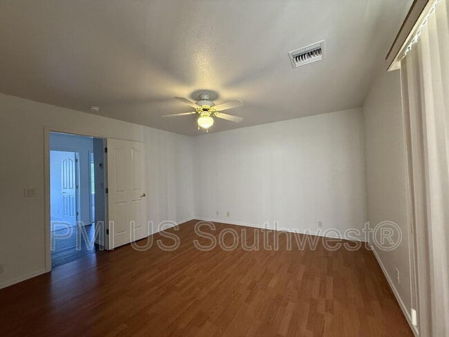 Building Photo - 1720 Central Ave