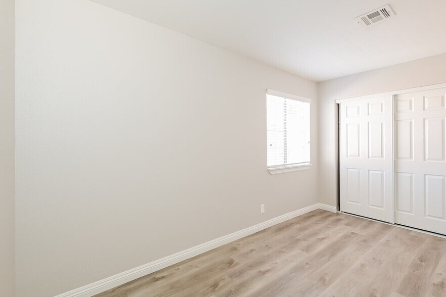 Building Photo - 269 Aspen Knoll Dr