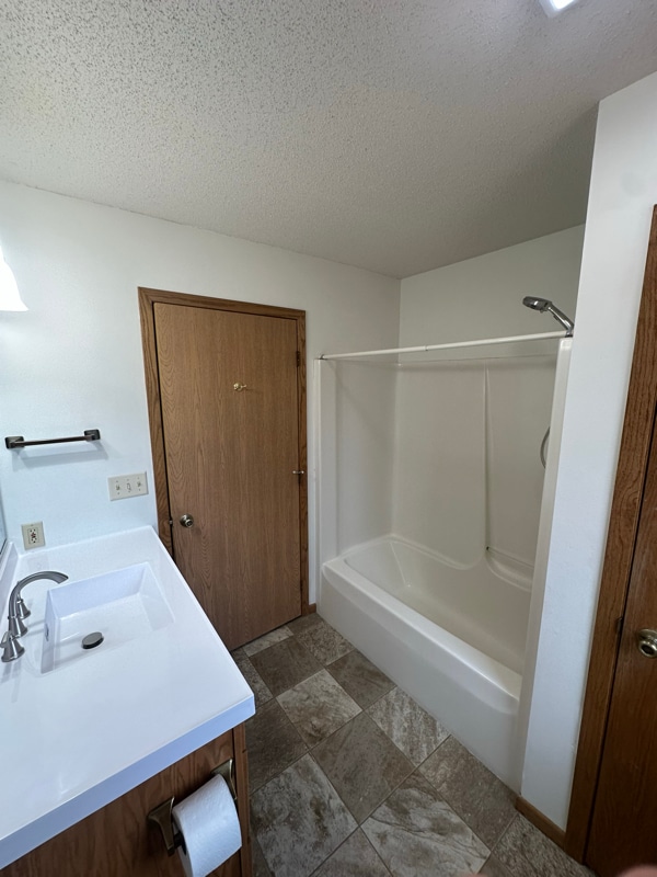 Building Photo - 1802 Talen St