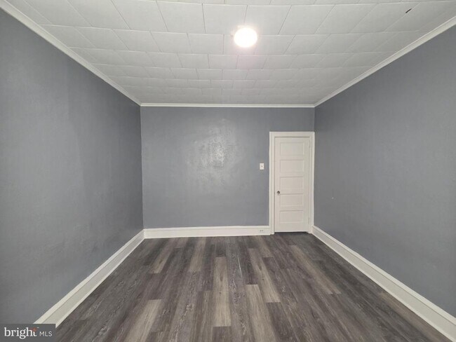 Building Photo - 302 W Loudon St