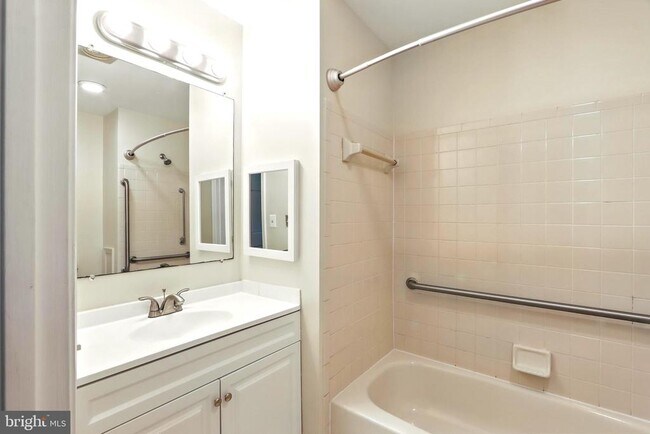 Building Photo - 7317 Eden Brook Dr