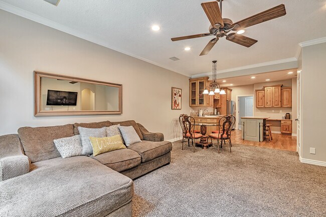 Building Photo - 1306 E 5250 S