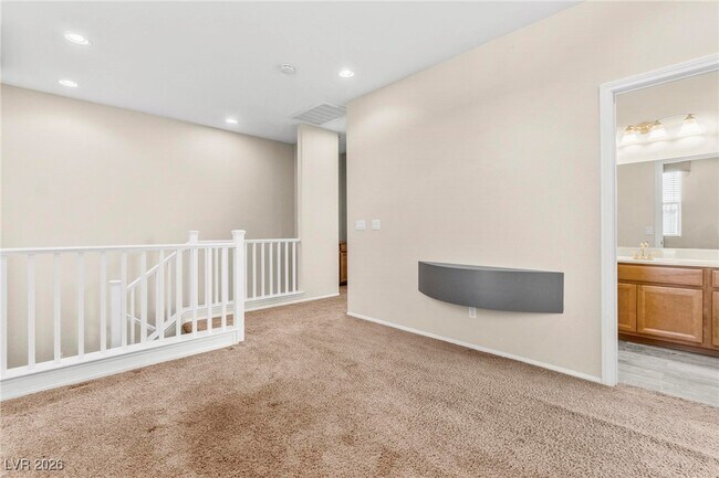 Building Photo - 713 Tall Arrow Ave