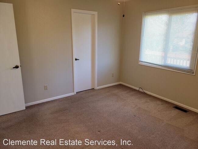 Building Photo - 3 br, 2 bath House - 4020 Thundercloud Drive