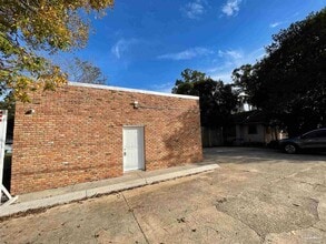Building Photo - 1116 N T St