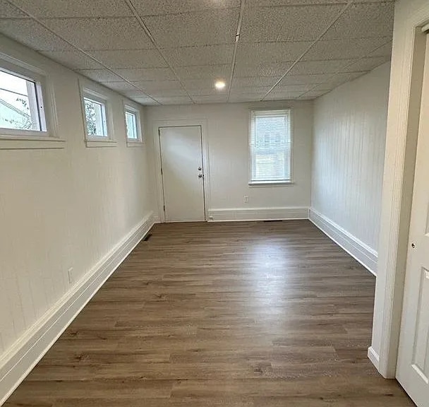 Building Photo - this beautifully updated three-bedroom, one-and-a-half-bath home in Columbia