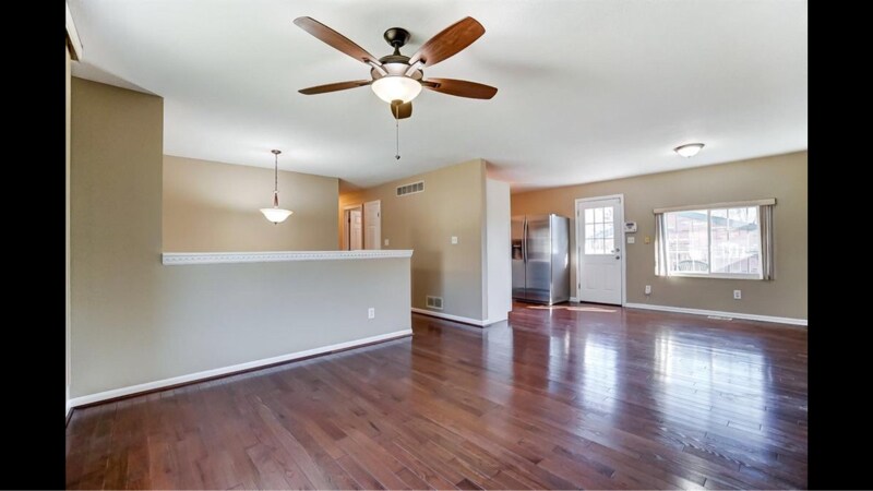 Building Photo - 10562 Toulon Dr