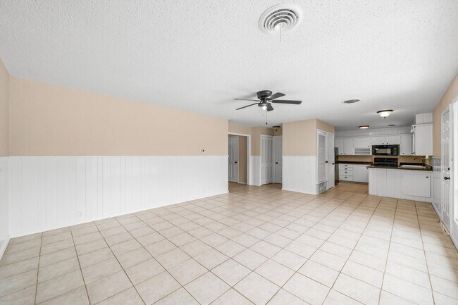 Building Photo - 4814 16th St