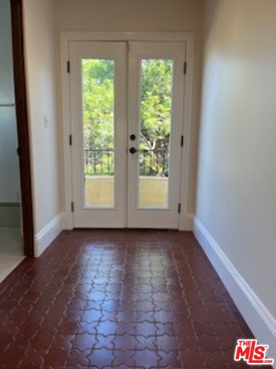 Building Photo - 8302 S Sepulveda Blvd