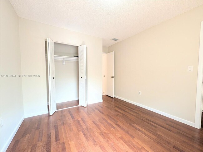 Building Photo - 58 SW 14th Terrace