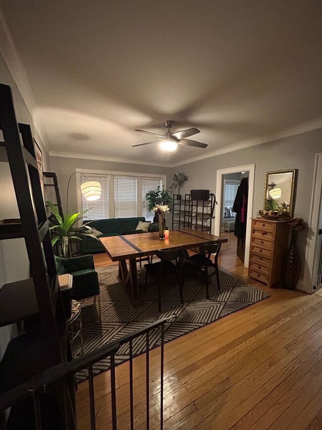 Building Photo - 4021 N Mozart St