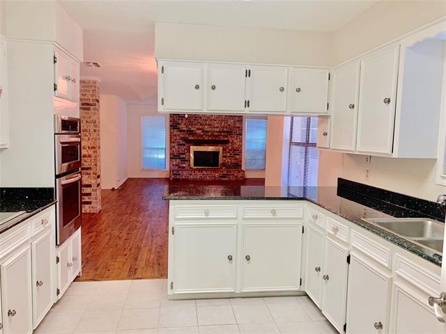 Building Photo - 4914 Ledgestone Dr