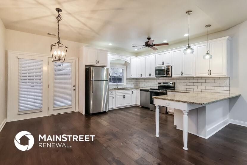 Building Photo - 569 Deep Creek Dr